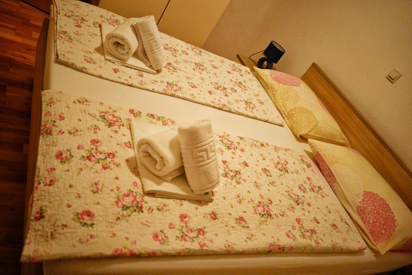 Apartament Jukic Светі Филип-і-Яков Екстер'єр фото