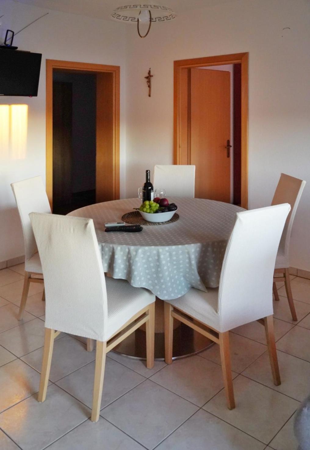 Apartament Jukic Светі Филип-і-Яков Екстер'єр фото