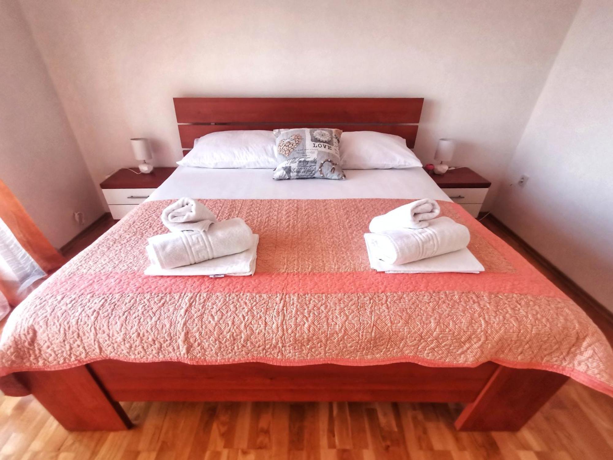 Apartament Jukic Светі Филип-і-Яков Екстер'єр фото
