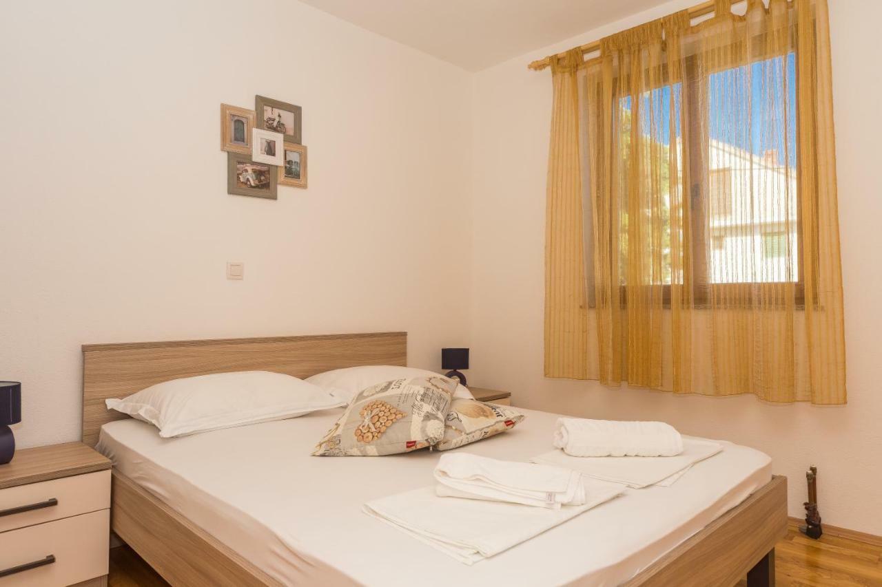 Apartament Jukic Светі Филип-і-Яков Екстер'єр фото