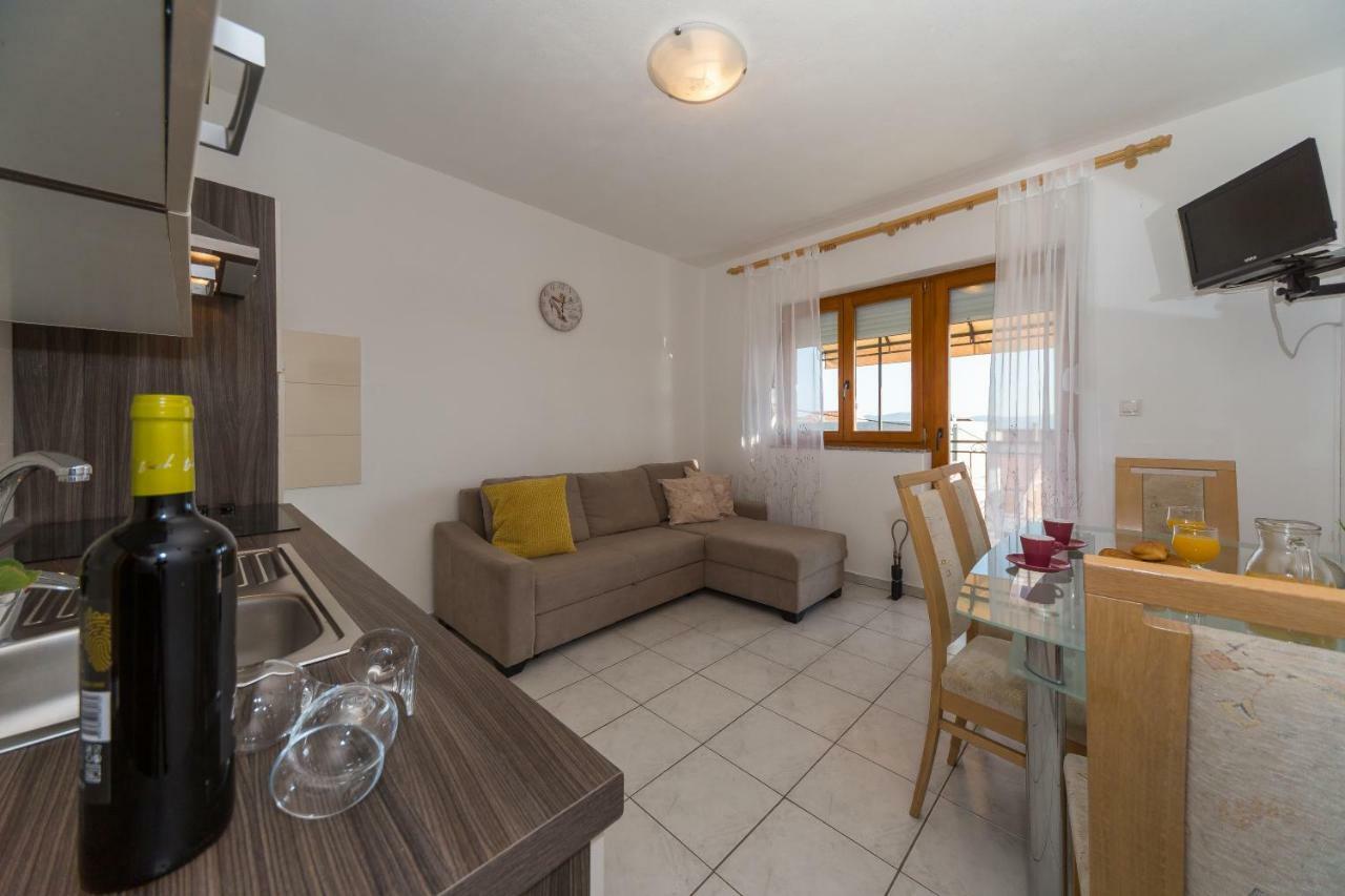 Apartament Jukic Светі Филип-і-Яков Екстер'єр фото